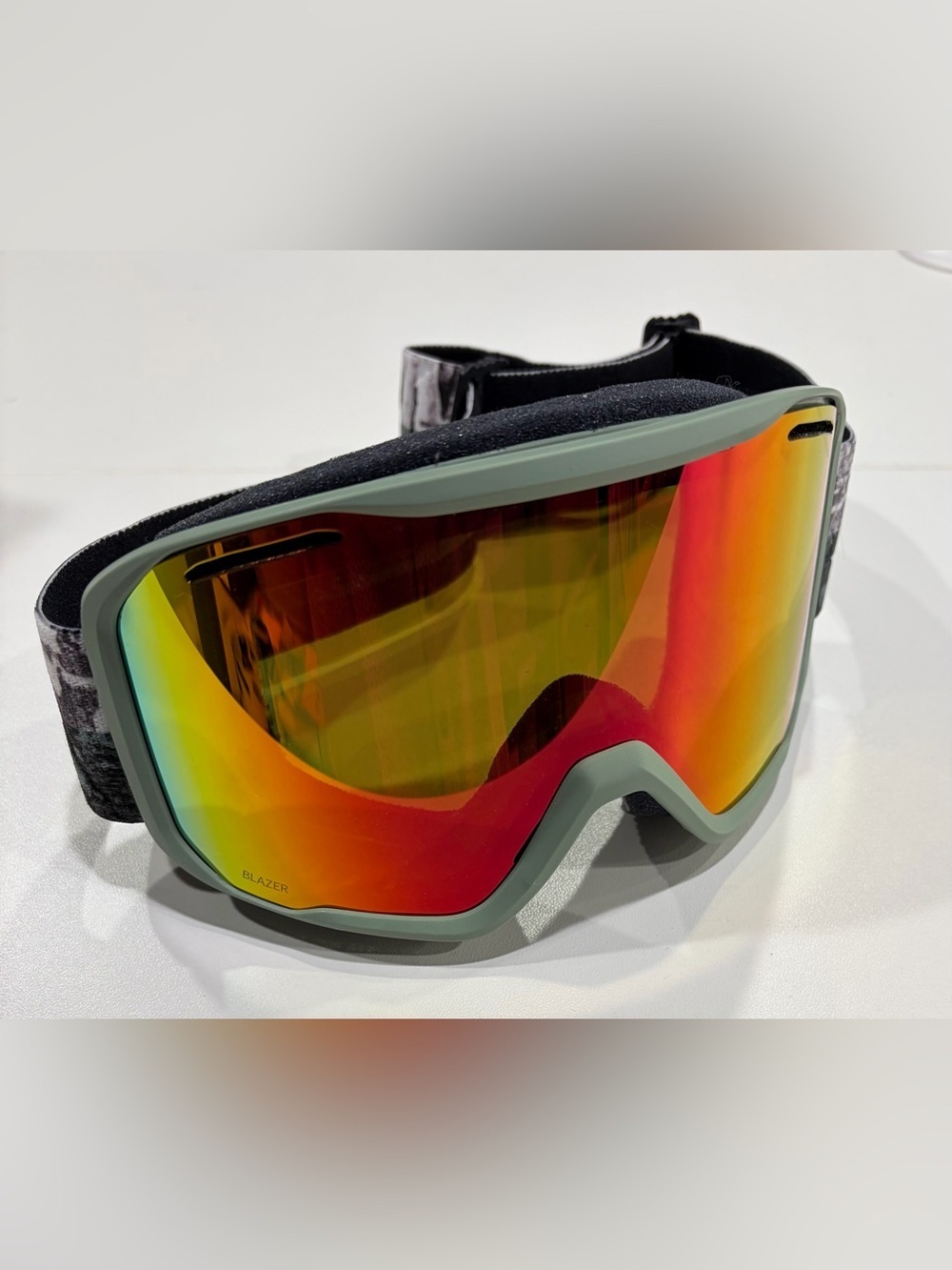 Smith Adult Men's Blazer Goggles Red Sol-X Mirror Lens NWT Ski Snowboard